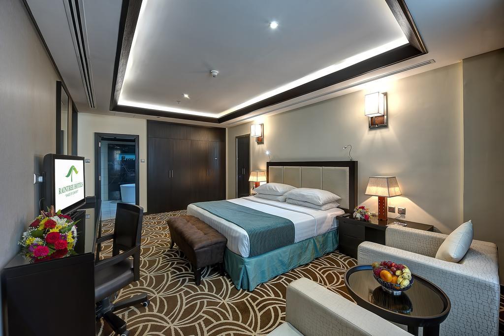 Raintree Rolla Hotel Дубай Екстериор снимка