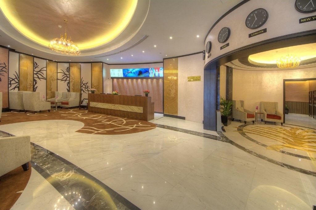 Raintree Rolla Hotel Дубай Екстериор снимка